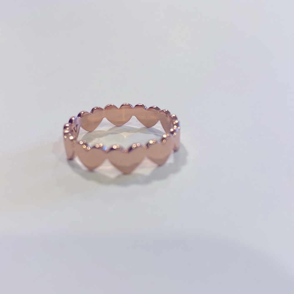 Pura vida Rose gold heart ring